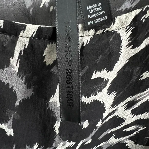 Topshop Cropped Animal Print Cami - Picture 3 of 4